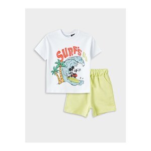 LC Waikiki Crew Neck Short Sleeve Mickey Mouse Printed Baby Boy T-Shirt and Shorts 2-Set