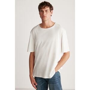GRIMELANGE David's Men's Open Collar Oversize Fit 100% Cotton White T-shirt