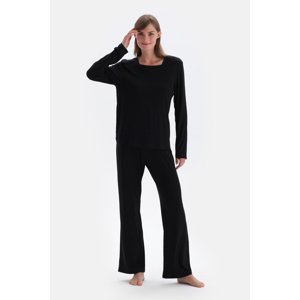 Dagi Black Collar Detailed Long Sleeve Knitted Pajamas Set