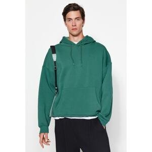 Trendyol Men's Green Oversize/Wide-Fit Hooded Fluffy Back Printed Fleece Cotton Sweatshirt