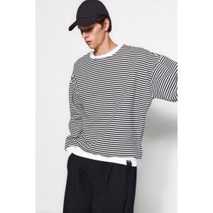 Trendyol Men's Black Oversize/Wide-Fit Striped Fleece Inner Cotton Sweatshirt