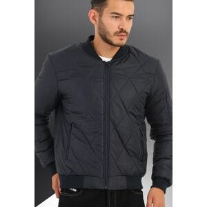 River Club Men's Navy Blue Waterproof And Windproof Quilted Patterned Sports Jacket.