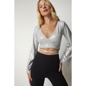 Happiness İstanbul Women's Metallic Gray Tied Sparkle Crop Blouse