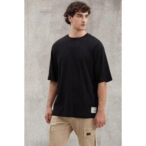 GRIMELANGE Joel Men's Oversize Fit Special Textured Thick Fabric Black T-shirt with Large Ornamental Label
