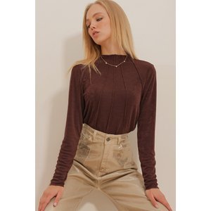 Trend Alaçatı Stili Women's Bitter Brown High Collar Ribbed Stitched Buzy Blouse