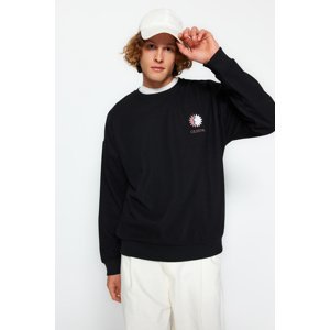 Trendyol Men's Black More Sustainable Oversize/Wide Fit Crew Neck Long Sleeve Embroidery Detail Sweatshirt