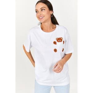 armonika Women's White Pocket Teddy Bear Oversize T-shirt