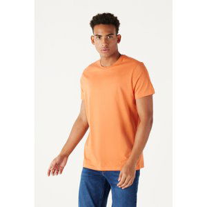 AC&Co / Altınyıldız Classics Pánské Oranžová 100% bavlna Slim Fit Slim Fit Tričkový výstřih Krátký rukáv Tričko