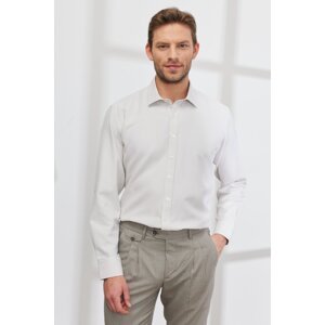 ALTINYILDIZ CLASSICS Men's White-beige Comfort Fit Relaxed Fit Classic Collar Cotton Dobby Shirt