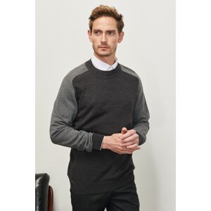 ALTINYILDIZ CLASSICS Men's Anthracite Standard Fit Regular Cut Half Turtleneck Jacquard Knitwear Sweater
