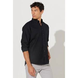 ALTINYILDIZ CLASSICS Men's Black Comfort Fit Relaxed Cut Buttoned Collar Linen Shirt