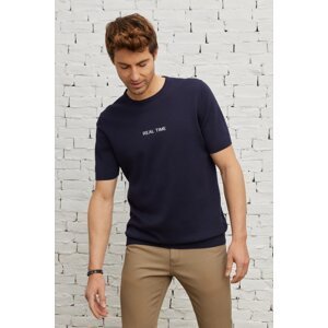 AC&Co / Altınyıldız Classics Men's Navy Blue Standard Fit Regular Cut Crew Neck 100% Cotton Printed Knitwear T-Shirt