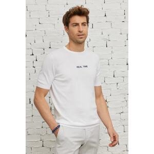 AC&Co / Altınyıldız Classics Men's White Standard Fit Regular Fit Crew Neck 100% Cotton Printed Short Sleeve Knitwear T-Shirt