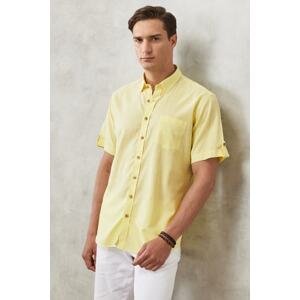 AC&Co / Altınyıldız Classics Men's Light Yellow Comfort Fit Relaxed Fit Buttoned Collar Linen Look 100% Cotton Short Sleeve Shirt