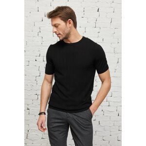 ALTINYILDIZ CLASSICS Men's Black Standard Fit Regular Fit Crew Neck Short Sleeve Jacquard Knitwear T-Shirt