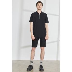 ALTINYILDIZ CLASSICS Men's Black Slim Fit Slim Fit Zippered Polo Neck 100% Cotton Patterned Textured T-Shirt