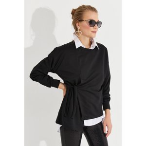 Cool & Sexy Women's Black Tie-up Sweatshirt Yi2493