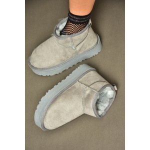 Fox Shoes Gray Suede Thick Soled Half Women's Boots with Hair on the Inside
