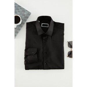 Trendyol Men's Black Slim Fit Smart Shirt