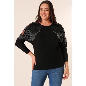 By Saygı Plus Size Strawberry Blouse with Stone Wing Print on the Front and Low-cut Sleeves