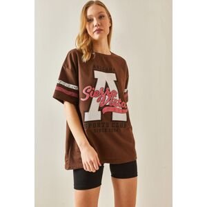 XHAN Brown Crew Neck Front Printed Oversize T-Shirt