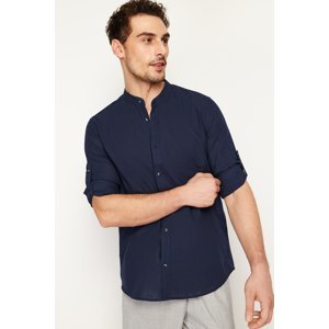 Trendyol Dark Navy Men's Slim Fit Basic Collar Epaulette 100% Cotton Shirt