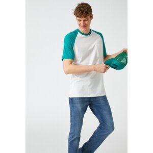 Koton Standard Fit Raglan Sleeve T-Shirt