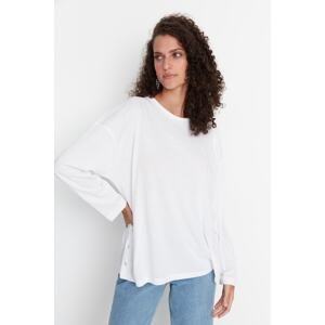 Trendyol White Recycle Snap Detailed Boyfriend Knitted