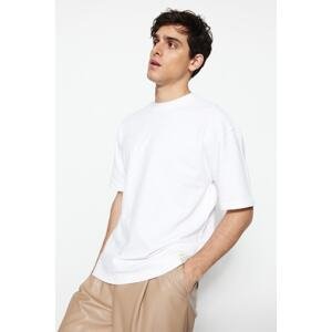 Trendyol Limited Edition Men's White Oversize 100% Cotton Labeled Textured Basic Thick T-Shirt