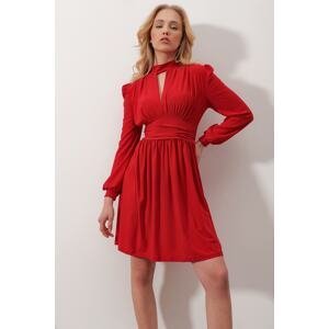 Trend Alaçatı Stili Women's Red Standing Collar Cut Out Flare Sandy Dress