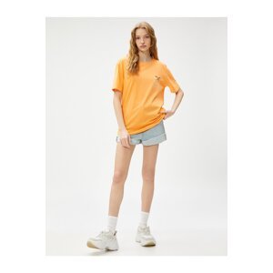 Koton T-Shirt with a Printed Back Crew Neck Short Sleeve Cotton