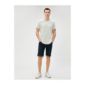 Koton Bermuda Denim Shorts Floor-Length Detailed Pockets and Buttons.