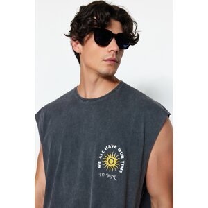 Trendyol Anthracite Men's Oversize/Wide Cut Antique/Pale Effect Text Printed 100% Cotton T-Shirt/Athlete