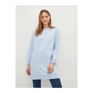 LC Waikiki Women's Tunic with a Crew Neck, Text Print and Long Sleeve