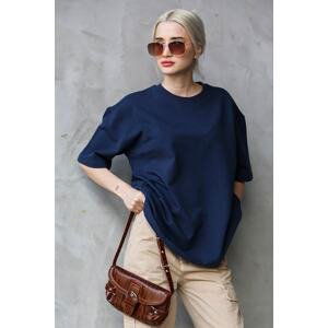 Madmext Navy Blue Crew Neck Basic Oversize T-shirt