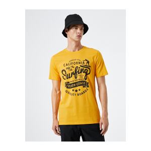 Koton Футболка коледжу Slim Fit Crew Neck Neck з принтом Короткий рукав