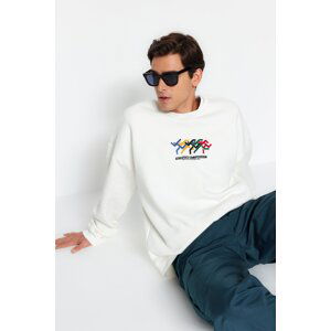 Trendyol Ecru Men's Oversize/Wide Cut Olympic Embroidery and Printed Fleece Inside Sweatshirt