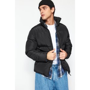Trendyol Men's Black Regular Fit Standard Fit Puffer Jacket