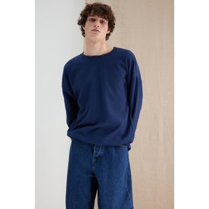 Trendyol Navy Blue Men's More Sustainable Oversize/Wide Cut Textured Collar Detailed Sweatshirt