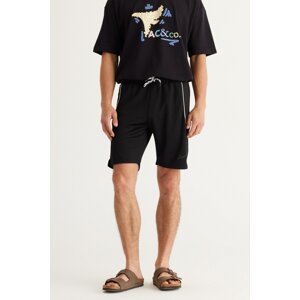 AC&Co / Altınyıldız Classics Men's Black Standard Fit Normal Fit Comfortable Knitted Shorts