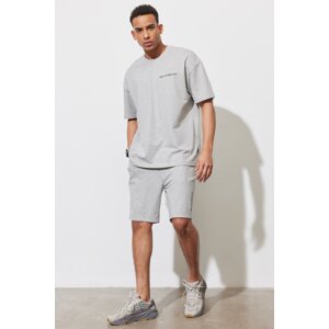 AC&Co / Altınyıldız Classics Men's Gray Melange Standard Fit Normal Cut Cotton Comfort Knitted Shorts.