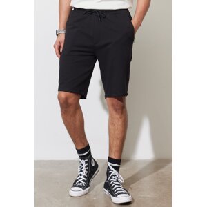 ALTINYILDIZ CLASSICS Men's Black Standard Fit Regular Cut, Pocket Pocket Cotton Knitted Shorts.