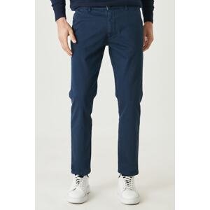 ALTINYILDIZ CLASSICS Men's Navy Blue Comfort Fit 360 Degree Flexibility in All Directions Side Pocket Trousers.