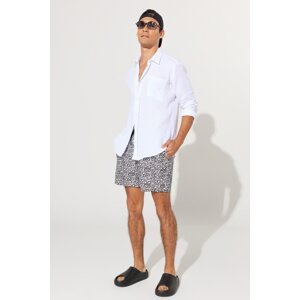ALTINYILDIZ CLASSICS Men's White-Black Standard Fit Normal Cut Pocket Quick Dry Patterned Marine Shorts