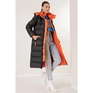 By Saygı Portable Hooded Long Puffer Coat with Lined Zipper Pockets