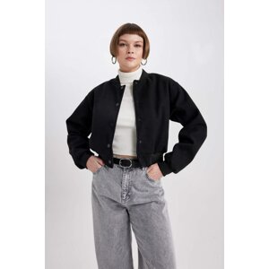 DEFACTO Crew Neck Bomber Cachet Jacket