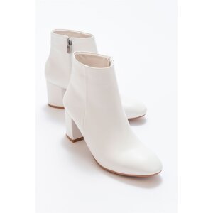 LuviShoes Alva Women's Boots with White Skin