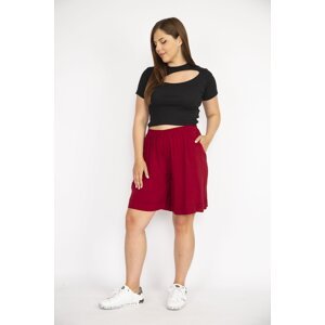 Şans Women's Claret Red Plus Size Weave Viscose Fabric Shorts with an elasticated waist and double legs.