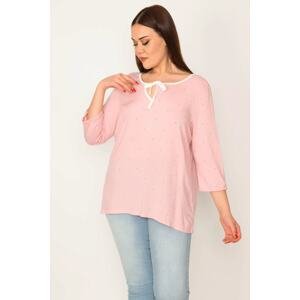 Şans Women's Plus Size Pink Kiss Collar Tapered Capri Sleeve Blouse