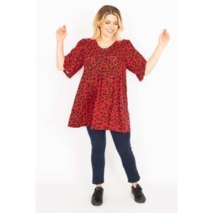 Şans Women's Plus Size Red Chest Pleated Comfortable Cut Tunic